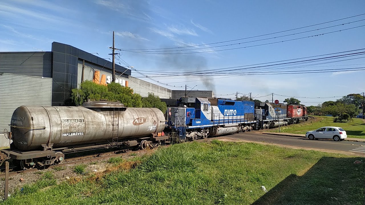 Trem acelerando forte no km 223 Camb&eacute; PR