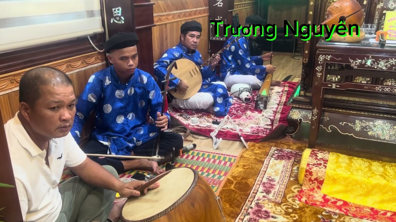 Độc tấu đàn bầu lòng mẹ cực hay
