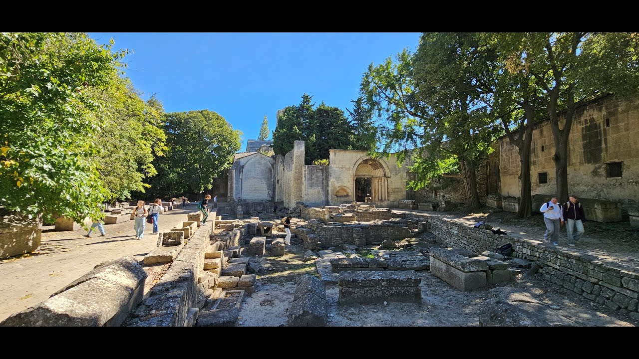 Alyscamps (Elysian Fields): Roman & Medieval necropolis in Arles, France