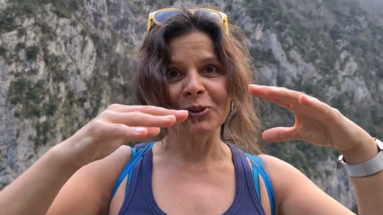 İÇİNDE NEHİR AKAN MAĞARAYA GİRDİK.