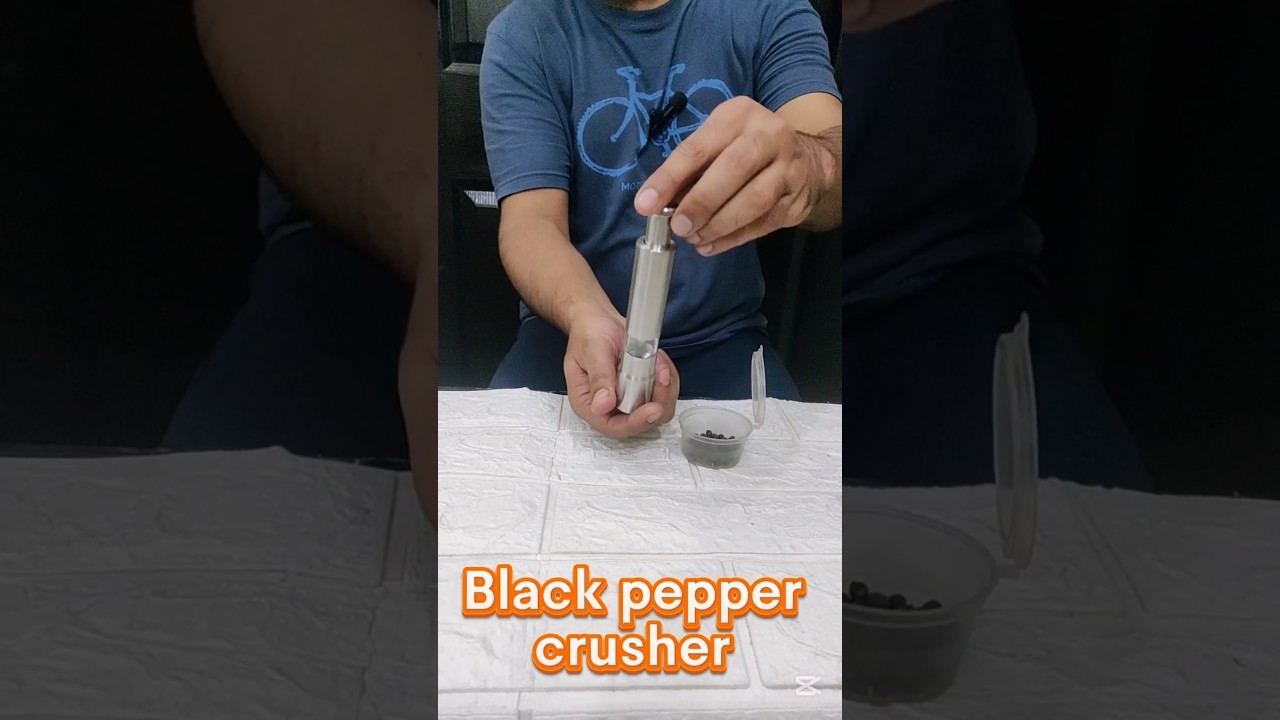 Manual Black Pepper Crusher Review | Best Hand Grinder for Kitchen 2025