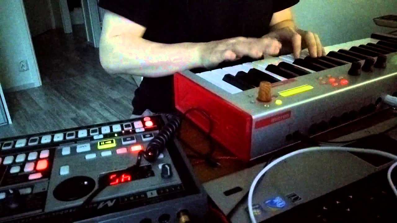 Prodigy - Voodoo people cover on Korg Electribe em-1