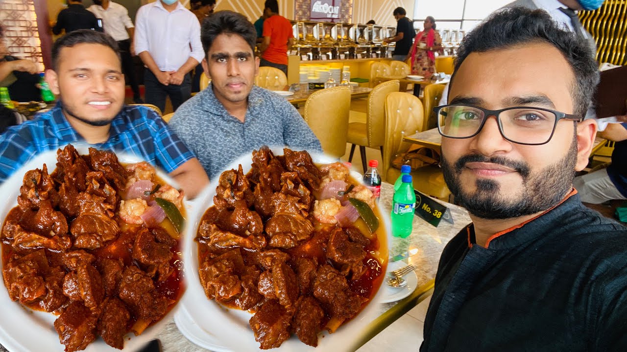 Eating Buffet Lunch(Rice & Spicy Meat Curry) With Friends at The Aristocrat Lounge
