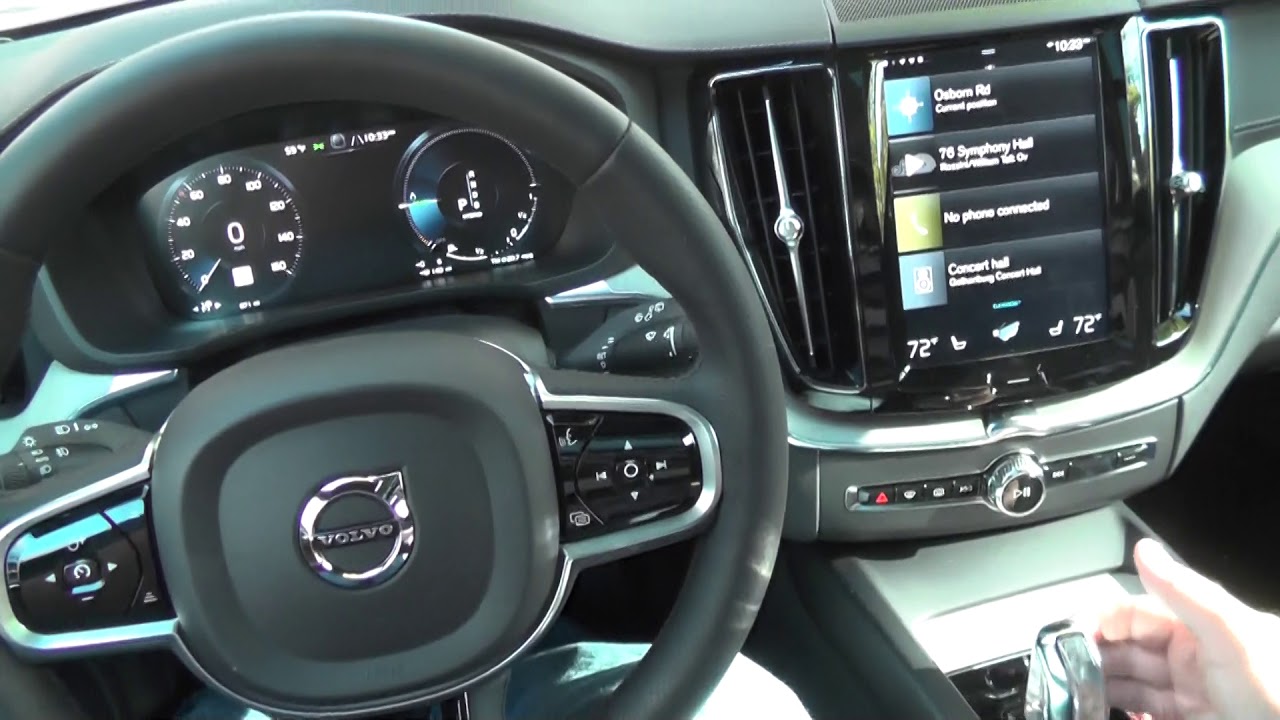 2018 Volvo XC60 T8 control features & first drive
