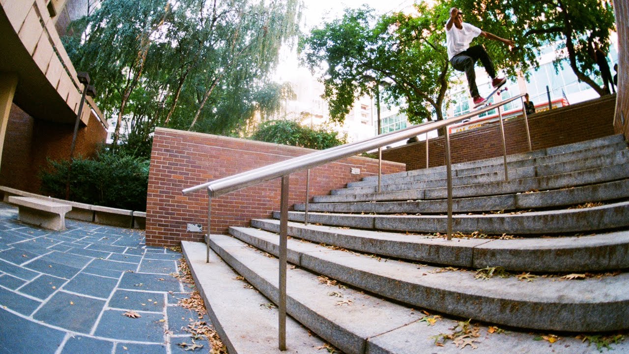 Ishod Wair's 