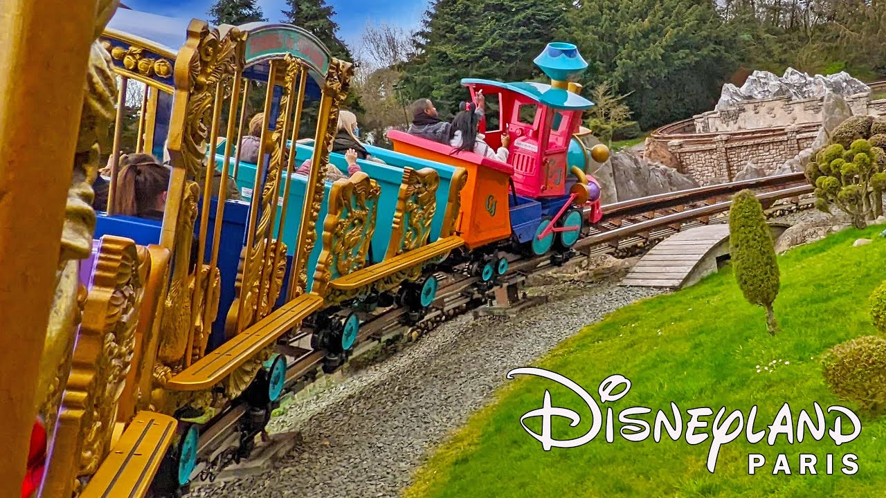 Casey Jr. Circus Train On Ride at Disneyland Paris (April 2022) [4K]