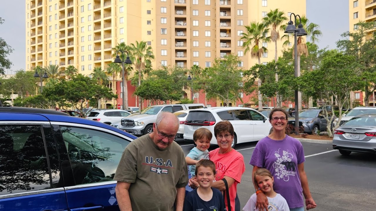 Wyndham Bonnet Creek and Disney Springs 