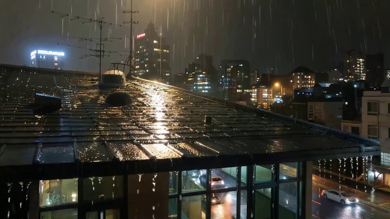 Peaceful Night Rain & Gentle Thunder | Fall Asleep Instantly with Realistic Roof Sounds