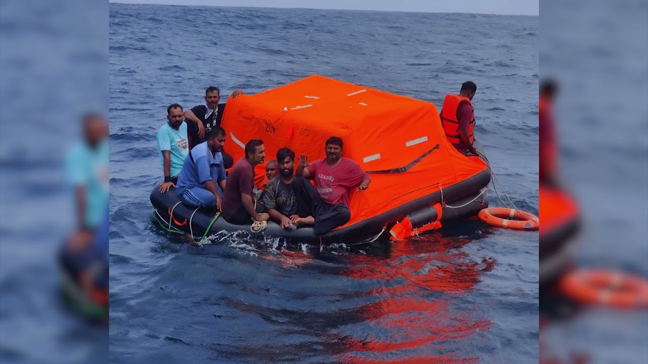 PAKISTAN NAVY SUCCESSFULLY RESCUES 20 CREW MEMBERS FROM SINKING CARGO DHOW EAST OF ORMARA