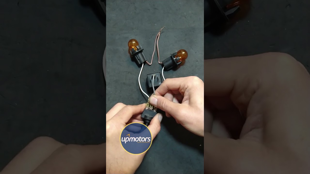 Sistema de pisca simplificado feito com rel&eacute; DNI1109. #eletricaautomotiva