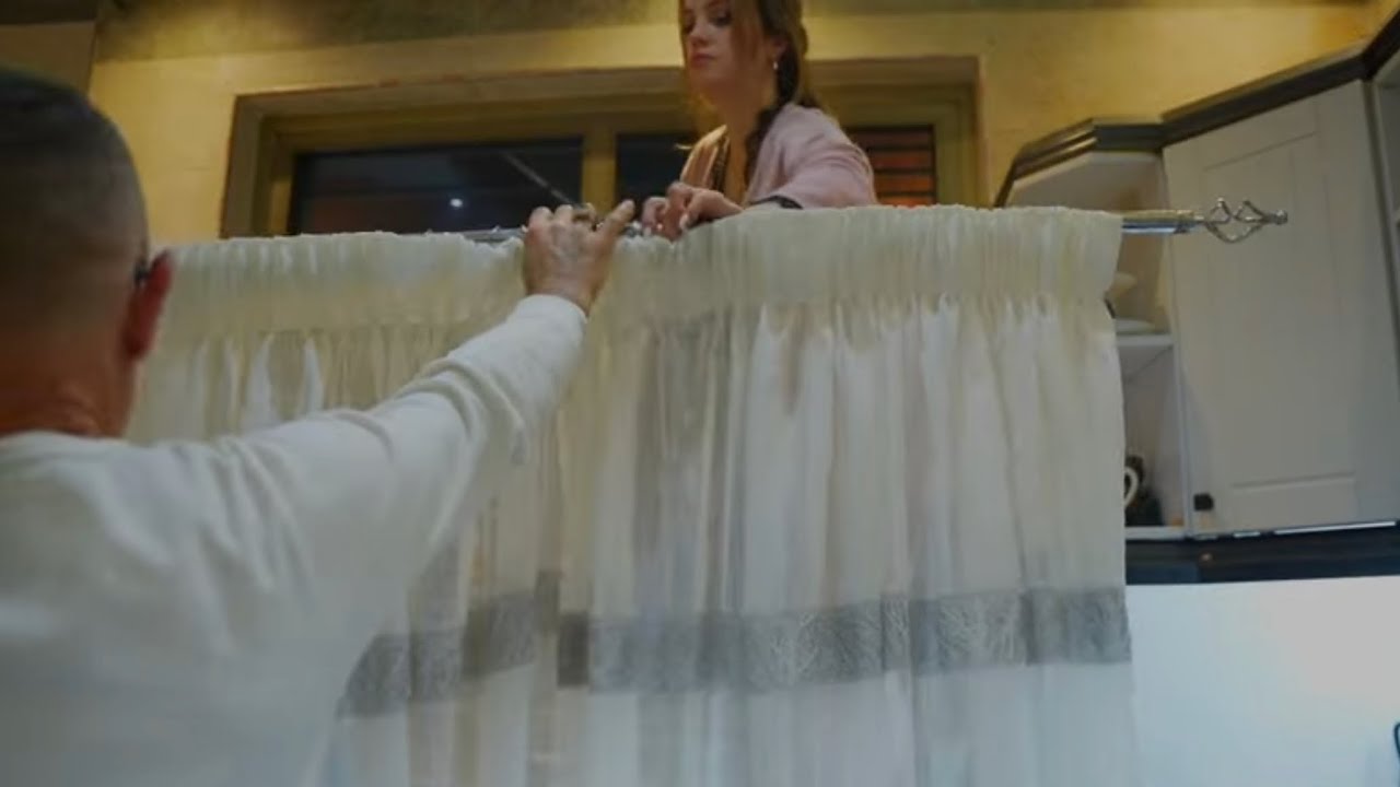 غيرت ستائر مطبخ امي🙈 طلعة السوك ويه امي واختي غير😁
