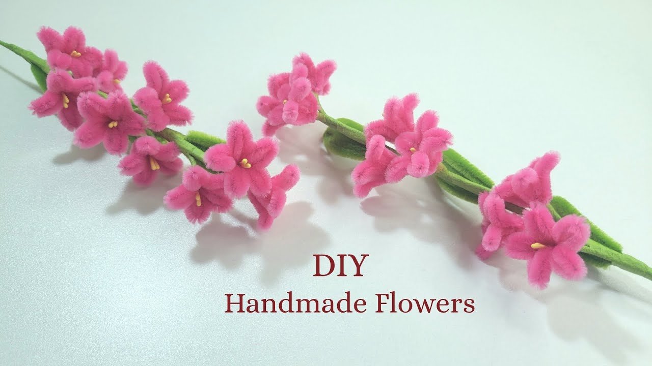 DIY Handmade! Handmade flowers easy to make for everyone from pipe cleaner. Tutorial tips.