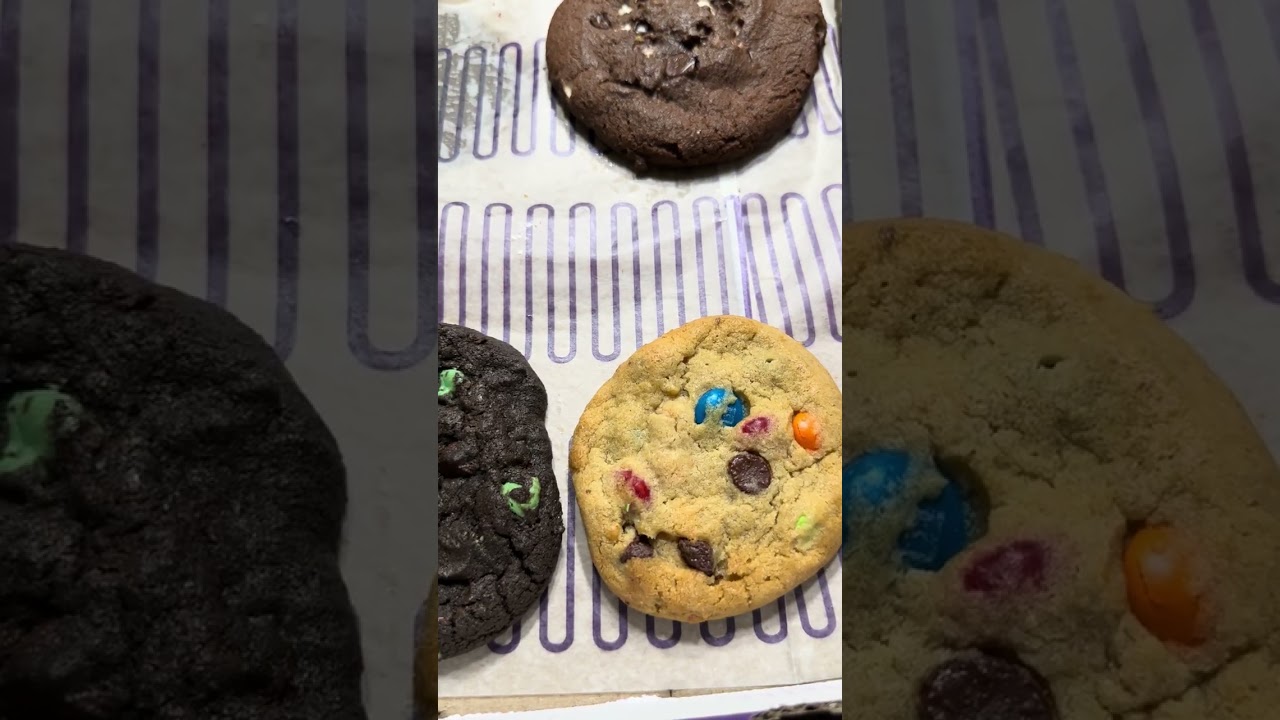 Insomnia, cookies, review ￼