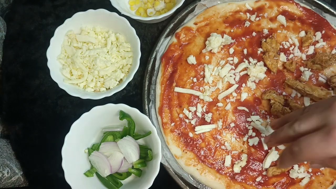 Pizza making recipe and baking process.