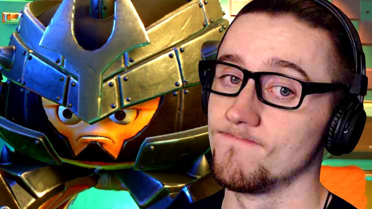 When Noobs Play Legendary Characters...