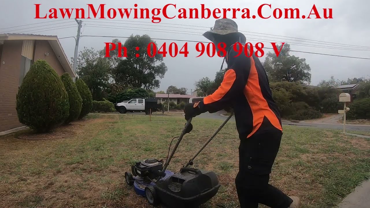 Lawn mowing for Pensioners| LawnMowingCanberra.Com.Au |Cut grass service|Garden maintenance Canberra