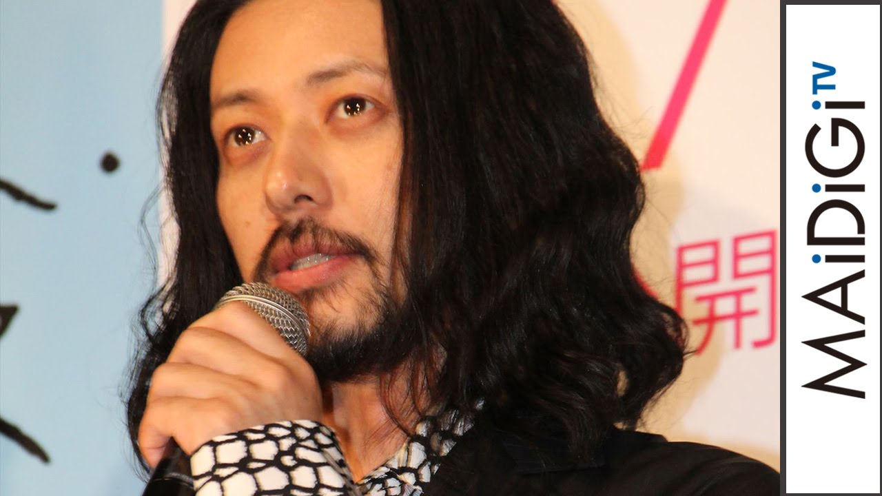 オダギリジョー、つえつきながら登壇　「腰痛めちゃって」　映画「オーバー・フェンス」プレミア上映会1