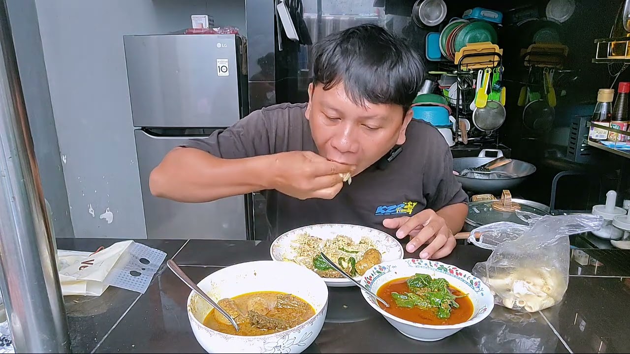 Gulai tambusu,babat dan pucuk daun ubi nikmat kali bah @Menganmajoh 