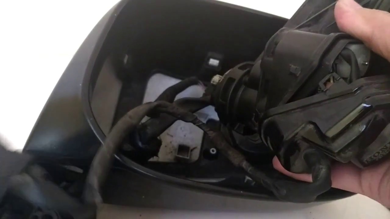 Honda Fit / Jazz GE 8 Retractable (Folding) Mirror Disassembly - Repair