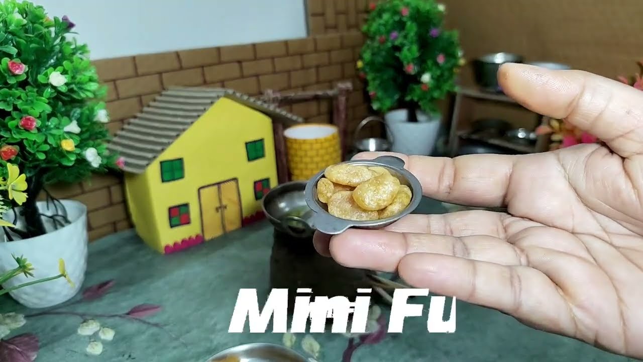 Holi Special Gulgula Recipe! 😋 | Soft Gulgule Kaise Banayein | #minifunkitchen #video 