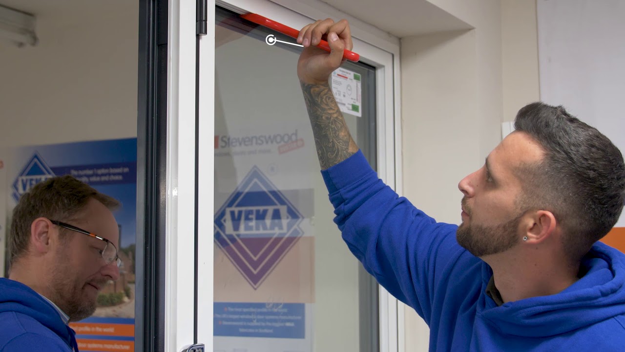 Visofold Slim 1000 Bi-fold Doors at Stevenswood | Installation Guide