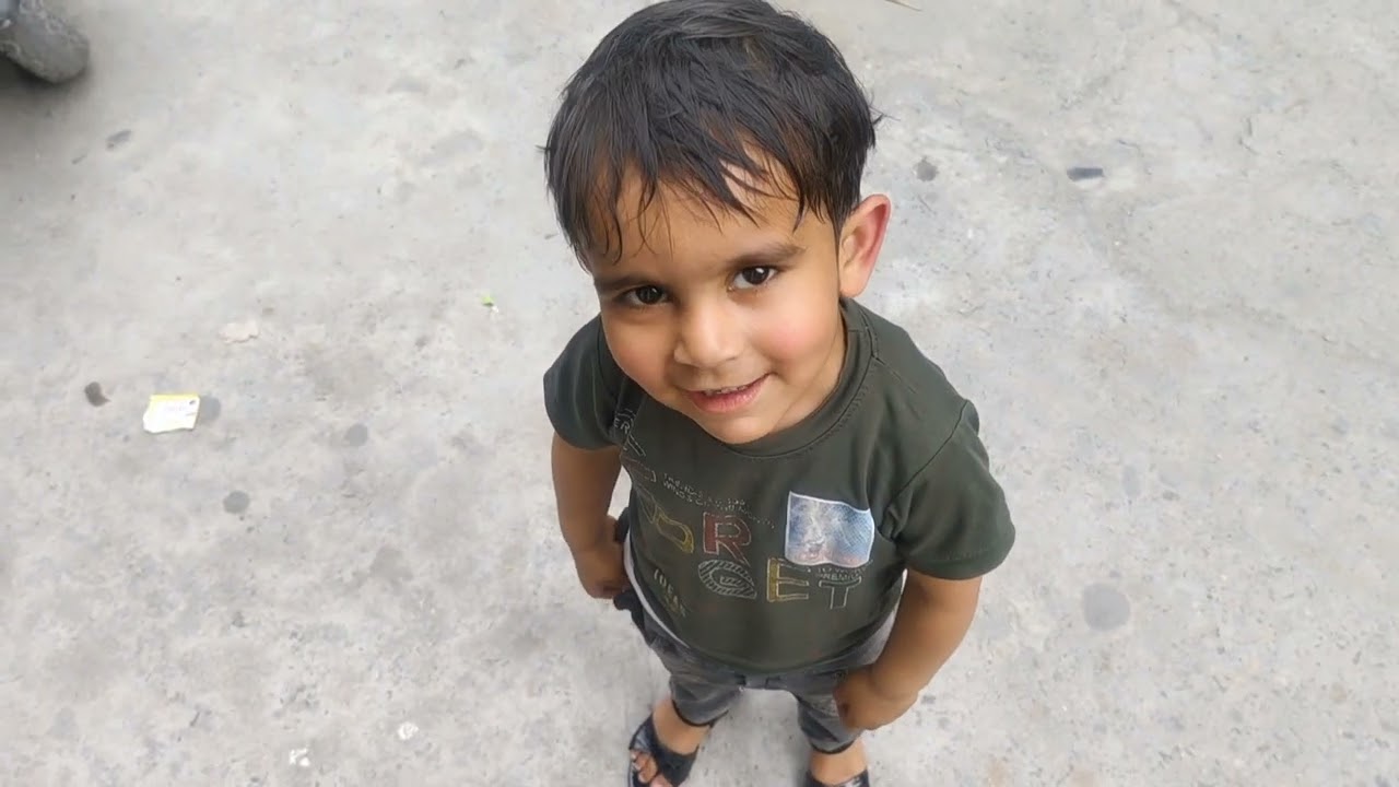Ikra ko shayari mein uthaya #vlog #like #subscribe #bestyoutuber 