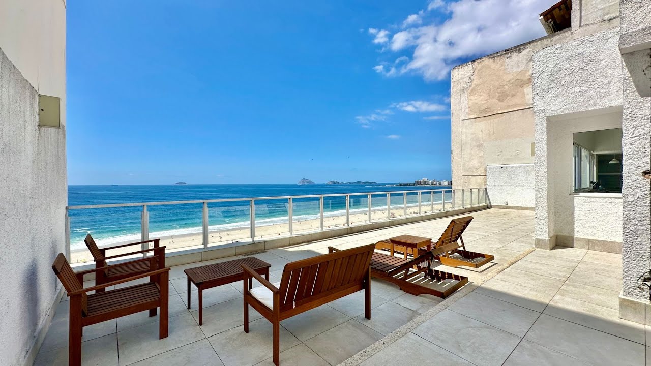 W06.499 - Cobertura ampla com vista-mar na Av. Atlântica