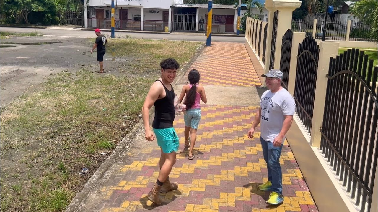 Paseo por Convento Chone Manabí, Vlog Autentico #ecuador #turismovideo1