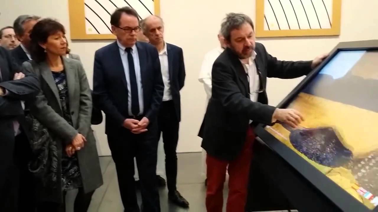 Mus&eacute;e Soulages -  visite en r&eacute;alite augment&eacute;e des vitraux de l'abbatiale de Conques