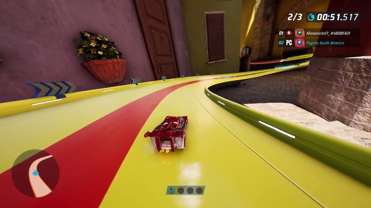 HotWheels2 corriendo con los gringos antes de ir al gym