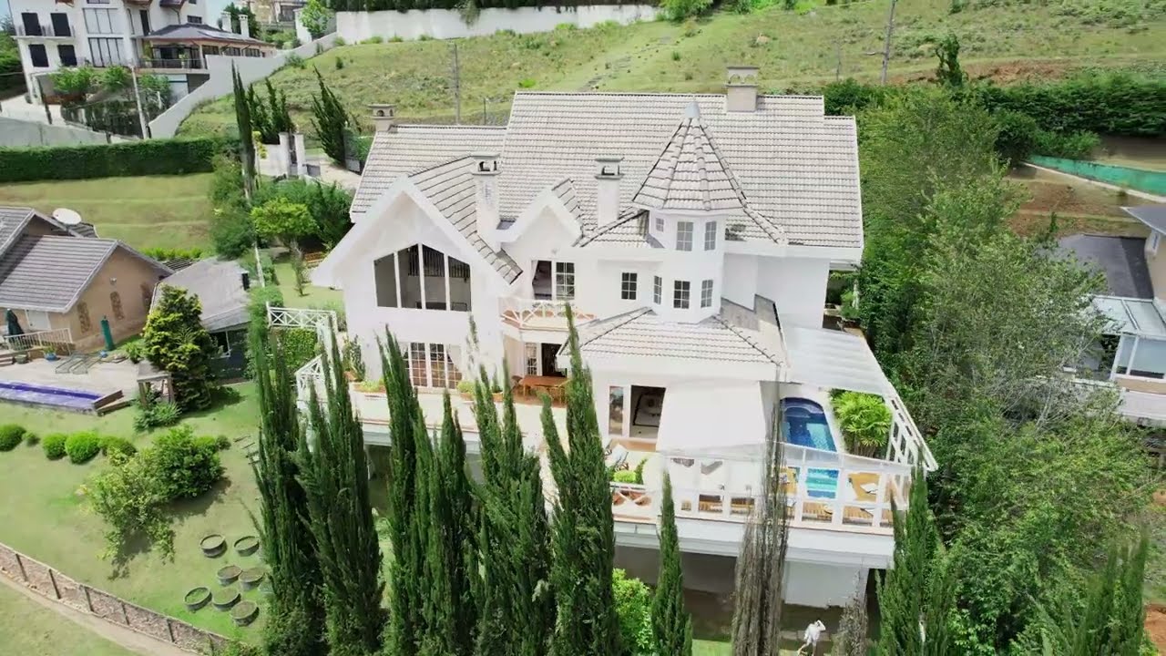 VENDIDO -🌲ALTO PADRÃO - CASA EM CONDOMÍNIO - CAMPOS DO JORDÃO/SP - R$6.500.000,00
