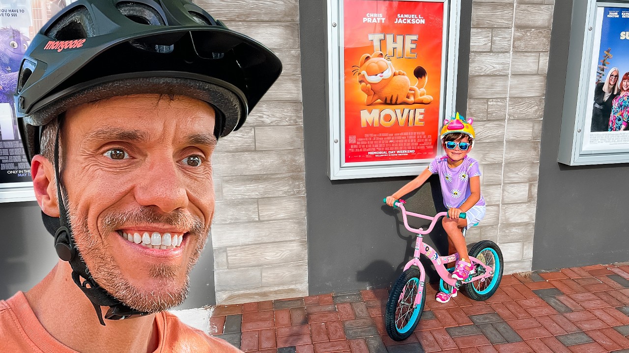 PASSEIO DE BICICLETA NO CINEMA EM ORLANDO - Família Brancoala