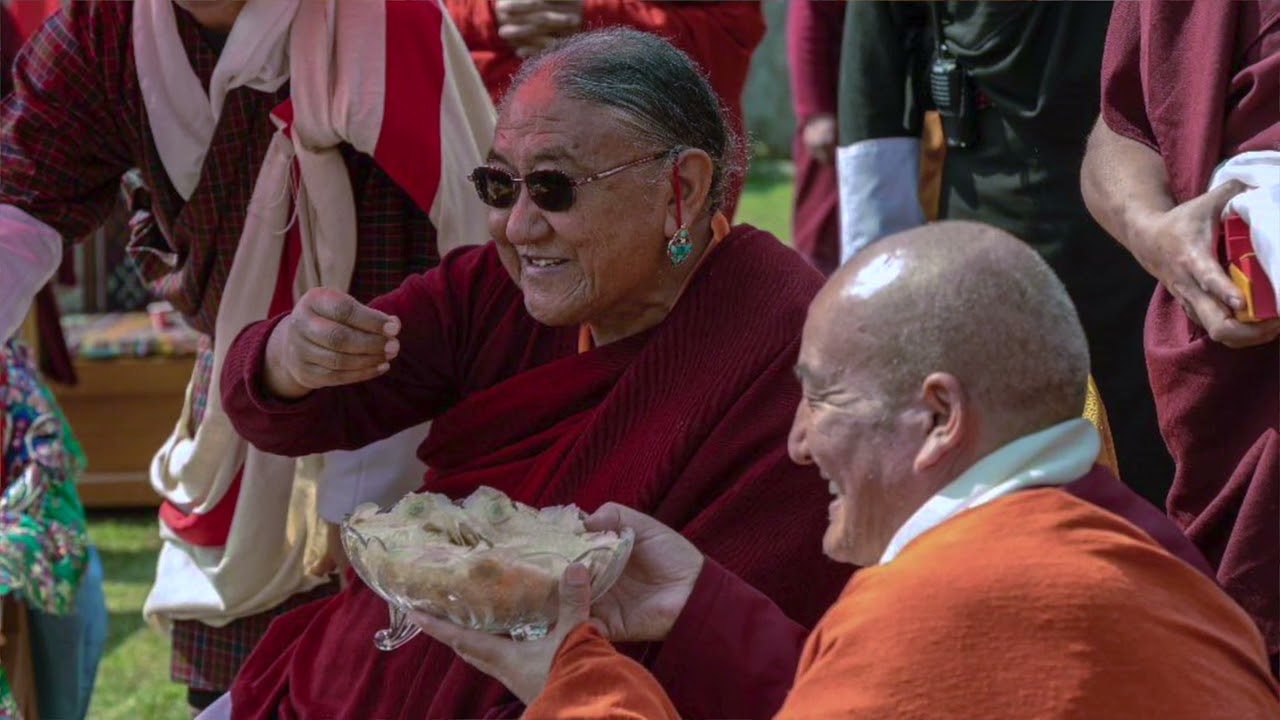 Great Sakya Gongma Trichen Rinpoche Visit to Bhutan- Choeyang by Phub Zam