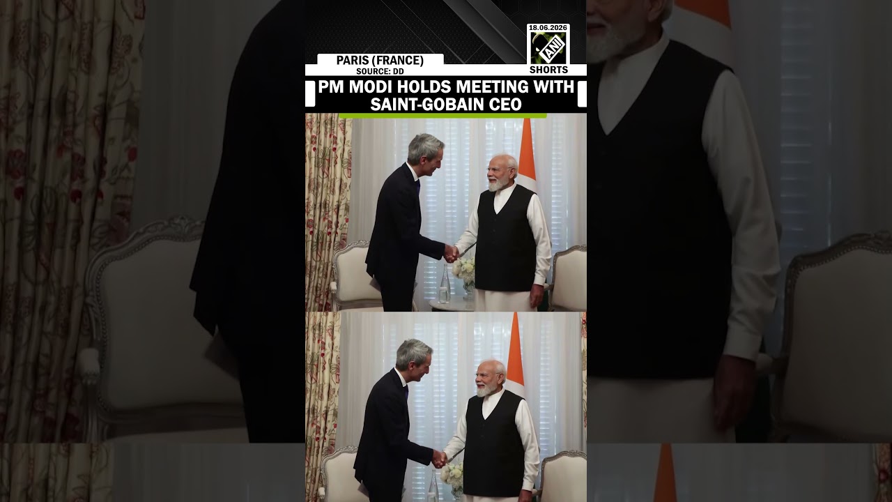 PM Modi holds meeting with Chairman & CEO Saint-Gobain, Beno&icirc;t Bazin