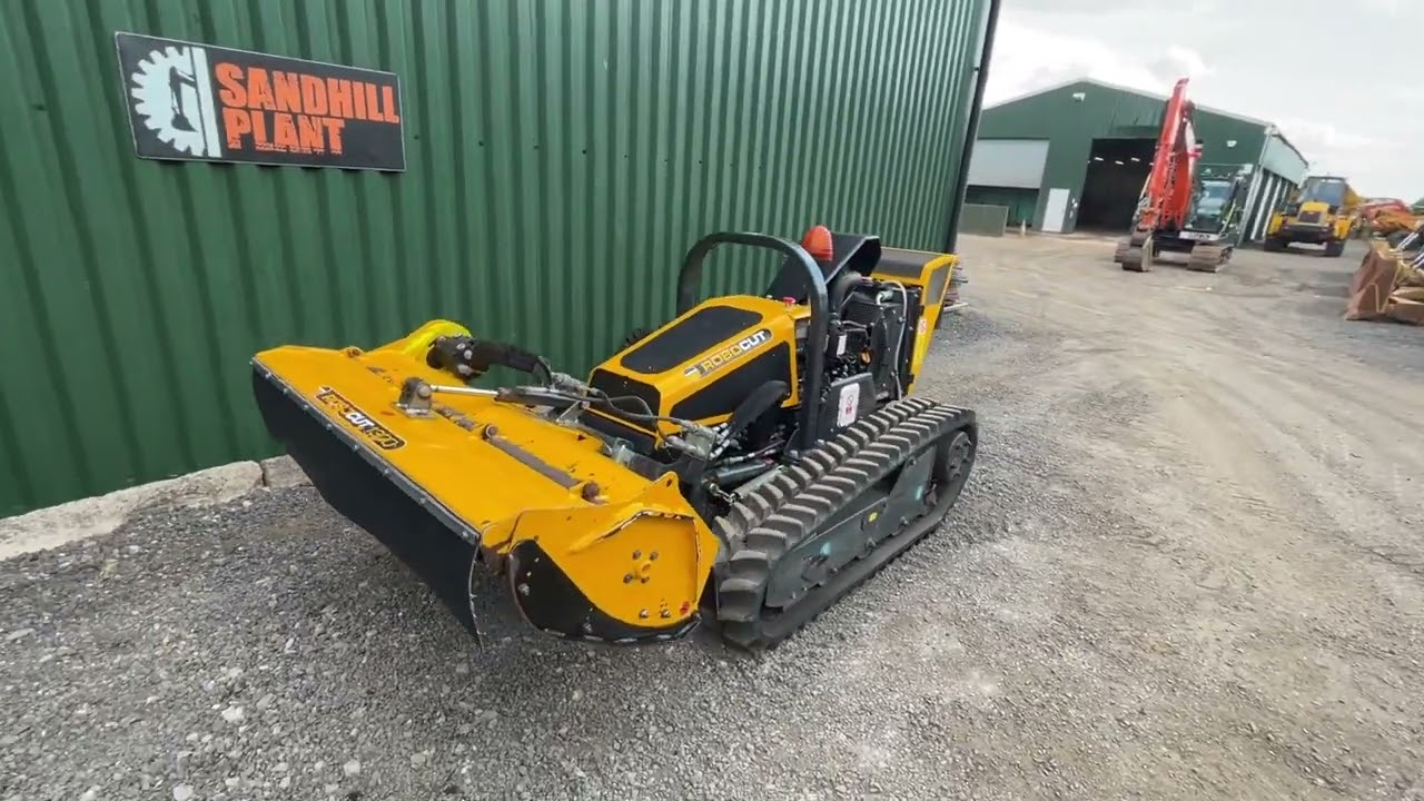 2017 MCCONNEL ROBOCUT RC40 SHP0110