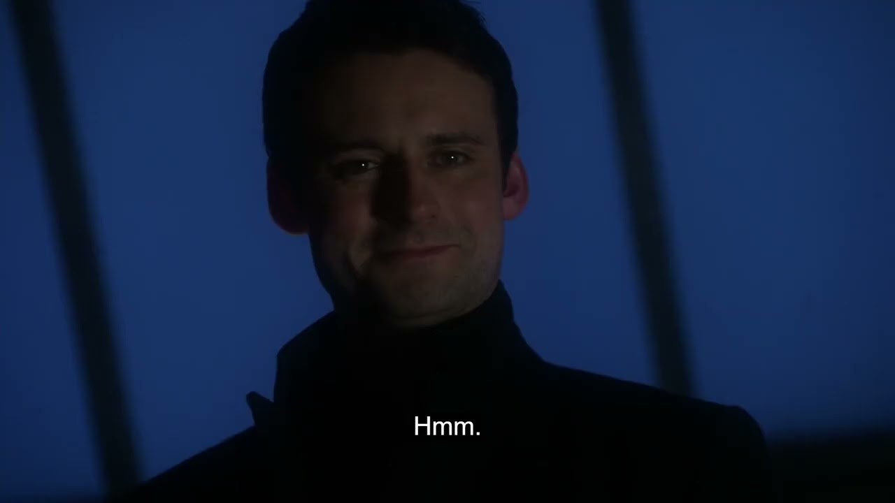 Smallville Season 9x19 Green arrow is up against Zod