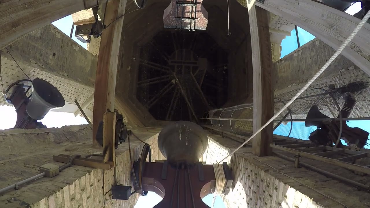 Volteo general de Campanas Catedral de El Pilar de Zaragoza 2
