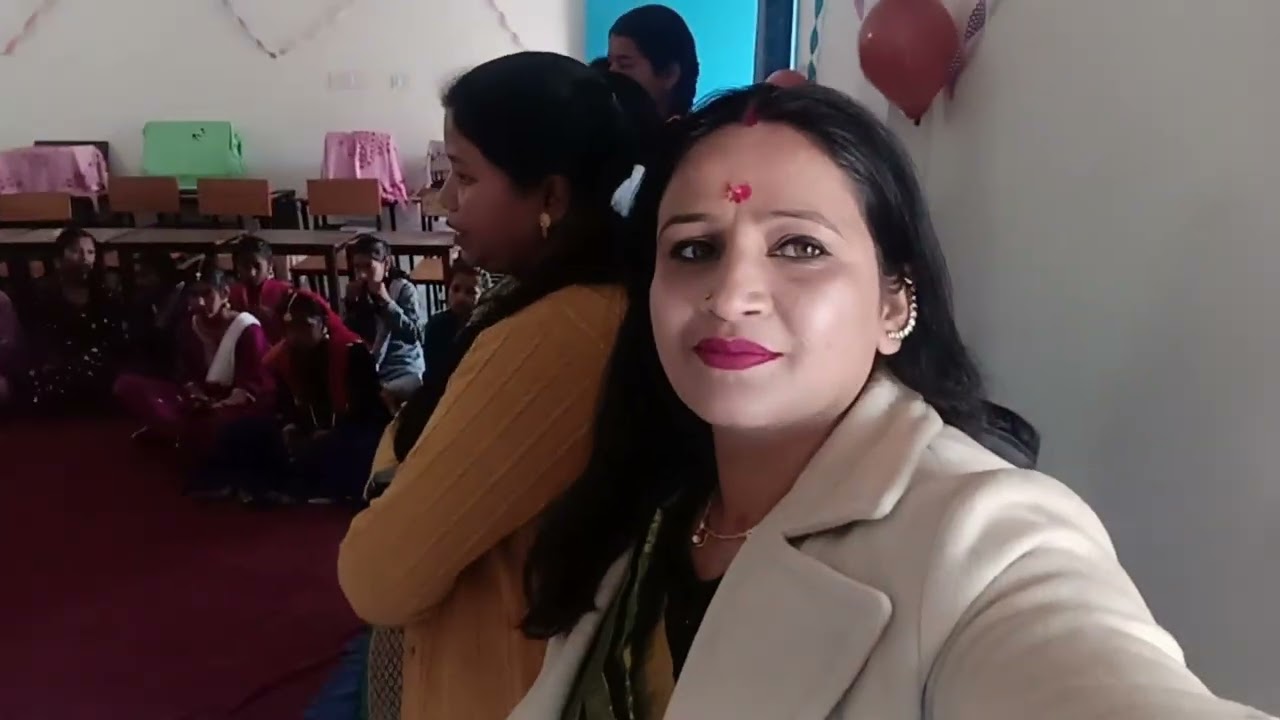 मुस्कुराहटे और विदाई: फेयरवेल 2026 || Seemu Pahadi Vlog || 🎈🎊