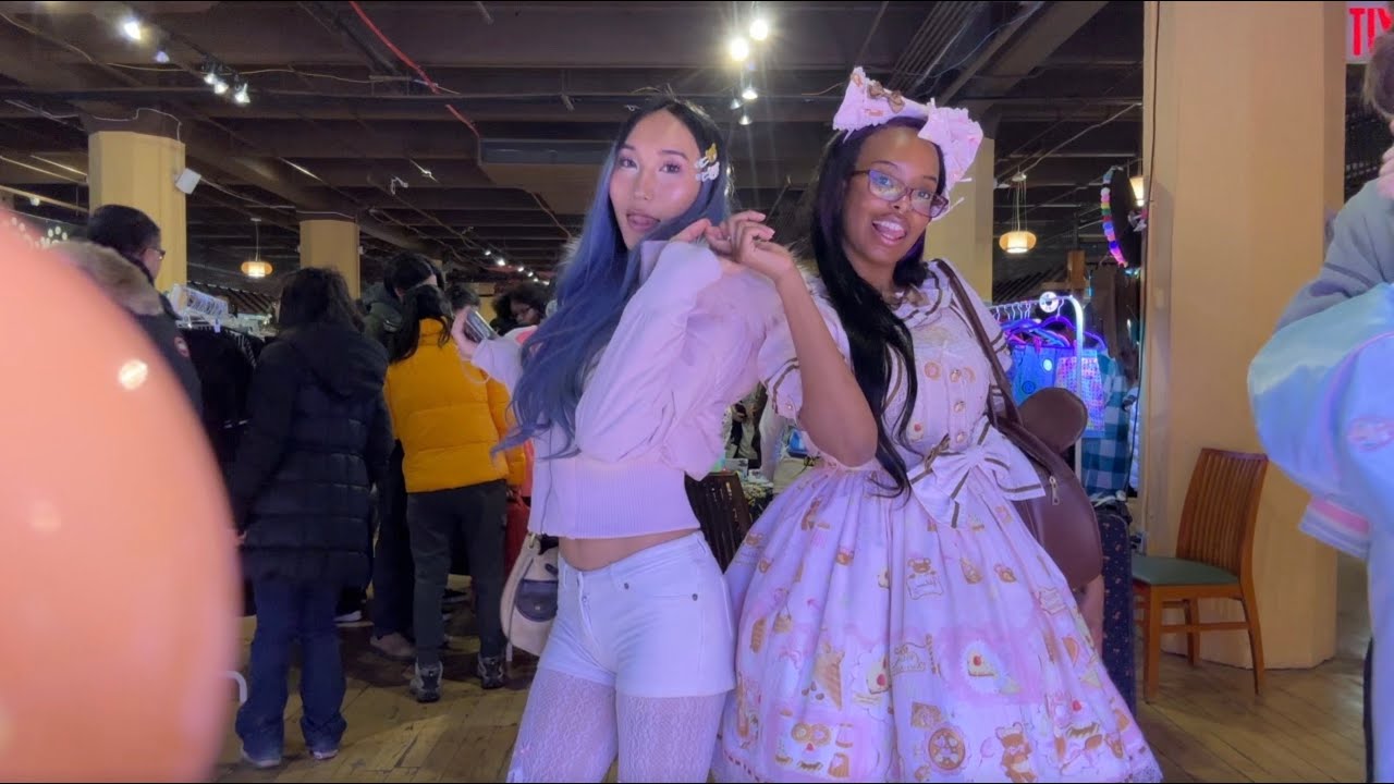 girl lets go to the harajuku market