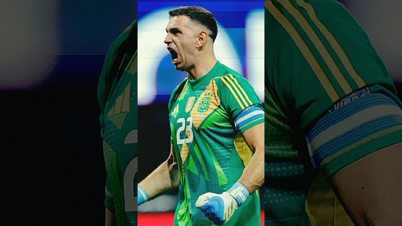 Emi Mart&iacute;nez impossible Save for Argentina vs Colombia #emimartinez #goalkeeper #argentina #shorts