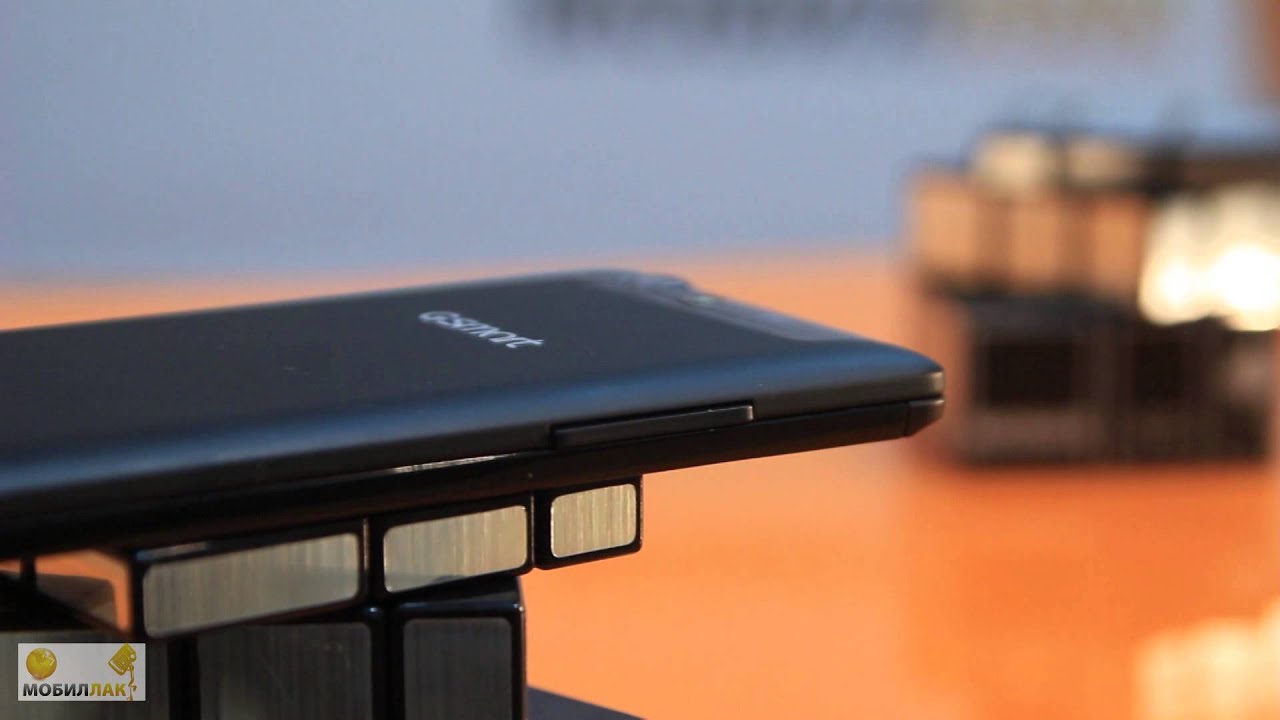 Обзор смартфона Gigabyte GSmart Roma R2