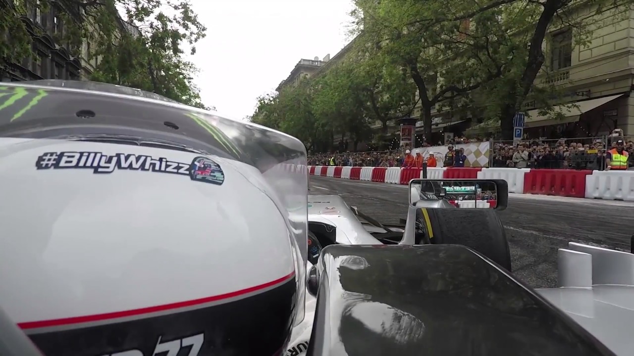 ONBOARD F1: 250 km/h cez Budape&scaron;ť s Valtterim Bottasom