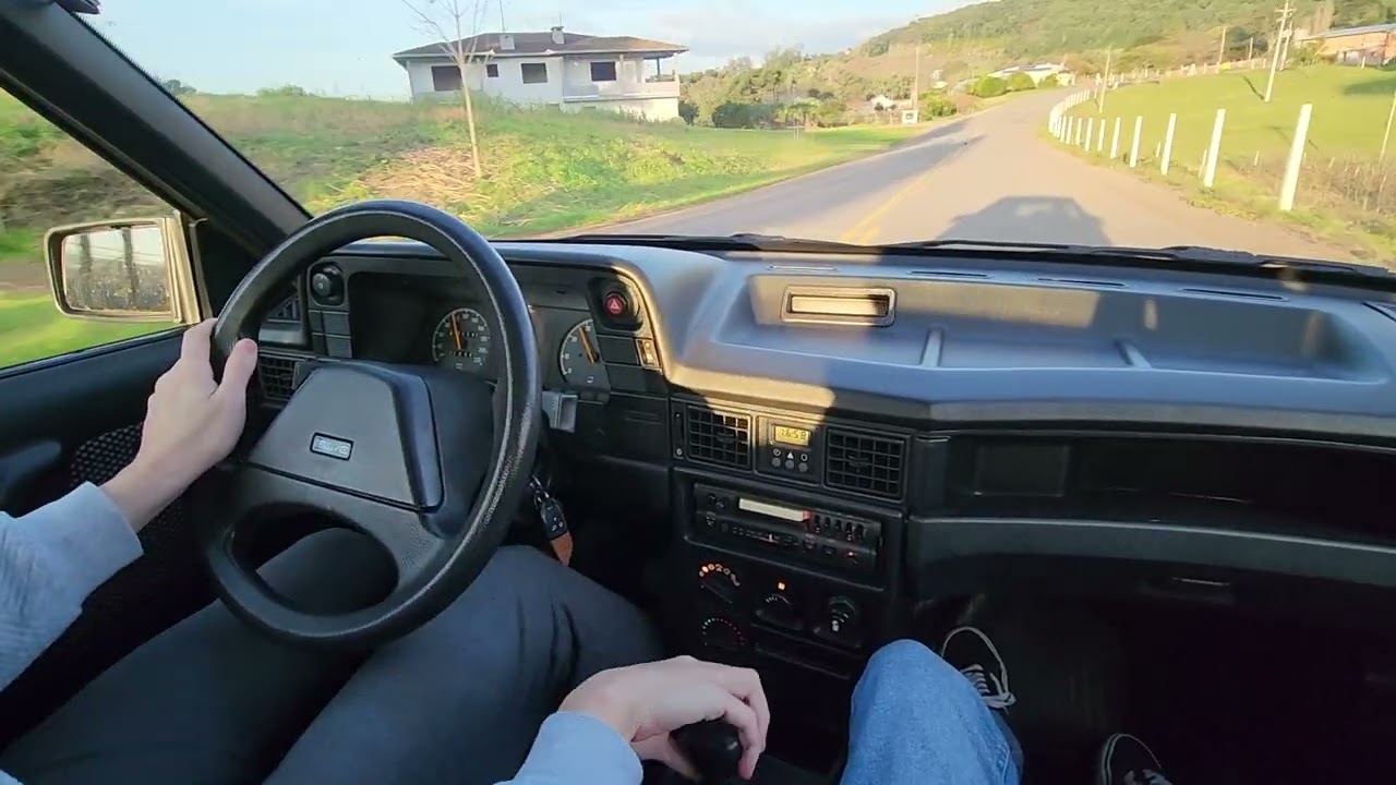 Na estrada com o Kadett SL/E 1993 Cinza Ast&uacute;rias 1.8 EFI