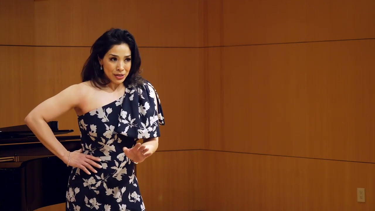 Habanera from Carmen by G. Bizet, Guadalupe Paz mezzosoprano