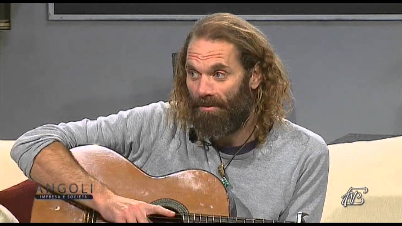 Angoli 20/10/2015: il cantautore canadese Bocephus King partecipa al Premio Tenco a Sanremo