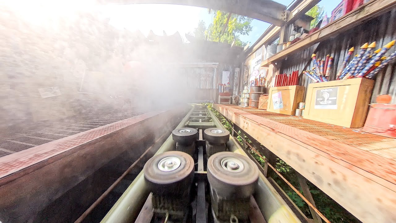 Roller Coaster on FIRE! - FireChaser Express at Dollywood Ride POV