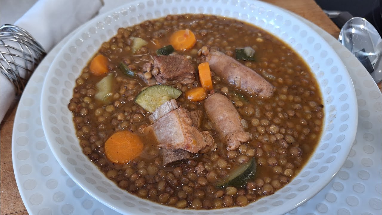 LENTEJAS CON VERDURAS Y COSTILLA