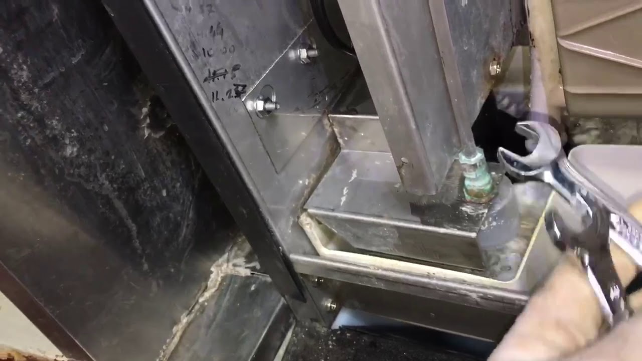 How to Replace a Water Pump in a ice o matic ice machine. ice1400.