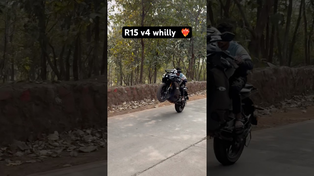 NEW 2025 R15 V4 METALLIC BLACK🔥 #yamaha #yamahar15v4 #black #bike#automobile #trend #r15v4 #shorts