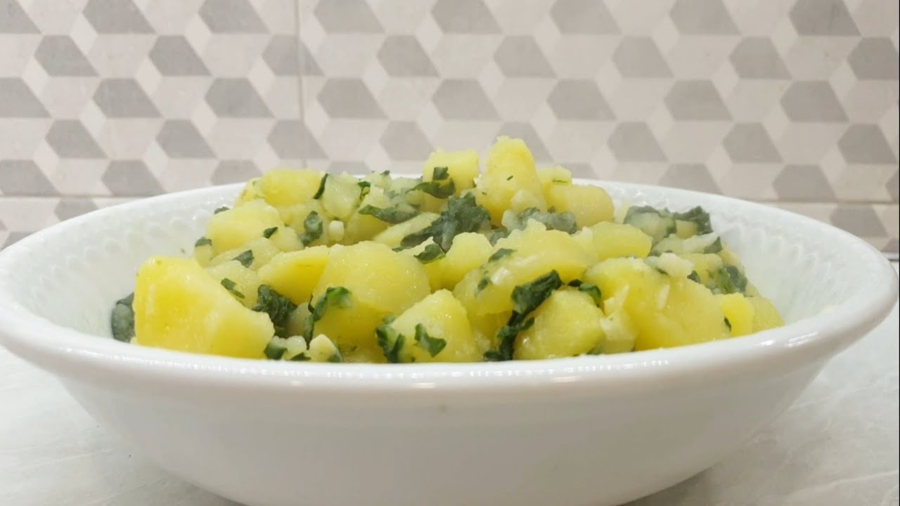 Dalmatinsko varivo - najlep&scaron;i prilog uz ribu (POSNO) 🌿 Swiss chard and potatoes
